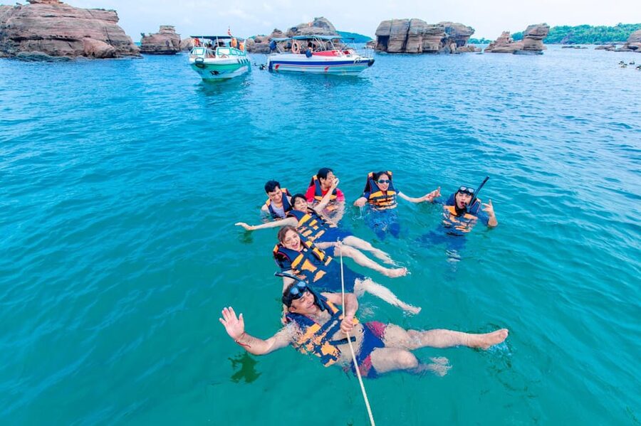 2-3 hours of Private Snorkeling Trip in South of Phu Quoc - Kim Quy Island for stronger swimmers