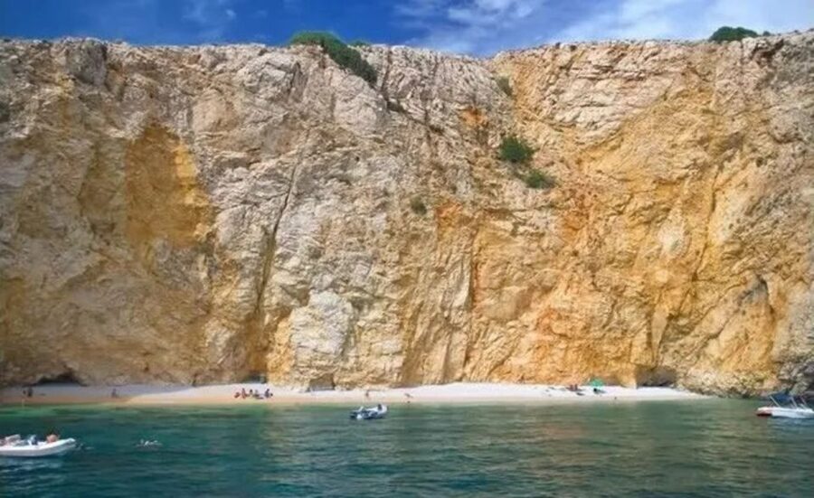 3,5h Wild Bays: Swim & Snorkel with Capt. Bobo (Public) - Practical details before you reserve