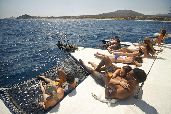 3 hour Snorkeling and Catamaran in Cabo San Lucas - Boat comfort and the shared-trip tradeoff