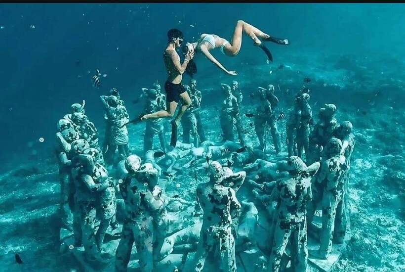 3 islands snorkeling & turtle sanctuary Gopro included - Gili Meno and the underwater statue
