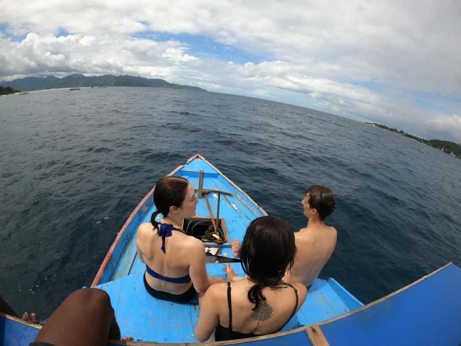 4 Hours Snorkeling 3 Gilis ( Trawangan,Meno, Gili air) - First water stops: turtles, coral, and fish