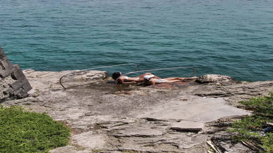 5 Islands Private Speedboat w/ Snorkeling + Lunch & Drinks - Ile aux Phares and Ile de la Passe