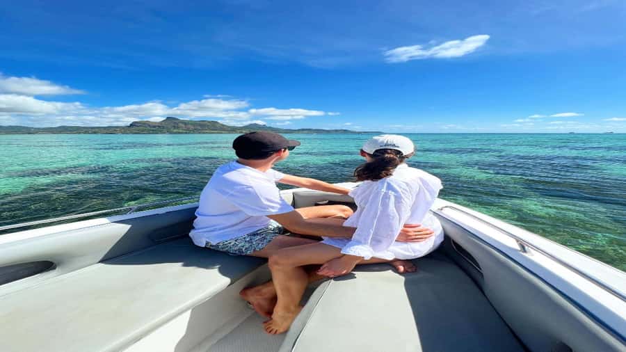 5 Islands Speedboat w/Snorkeling Sea Turtle + Lunch & Drinks - The return through Îlot Margenie
