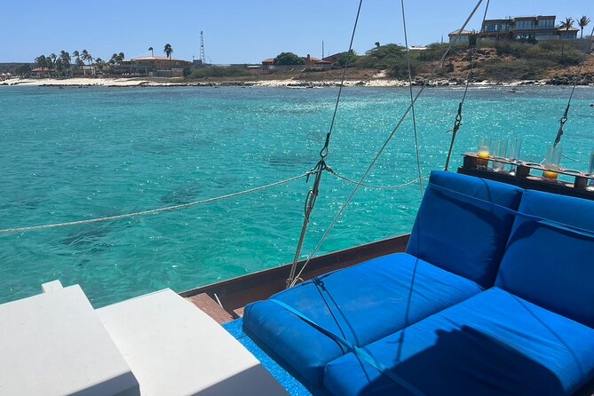 Adults Only Catalina Bay Small Group Snorkel & Sunset Sail - Sunset over Catalina Bay