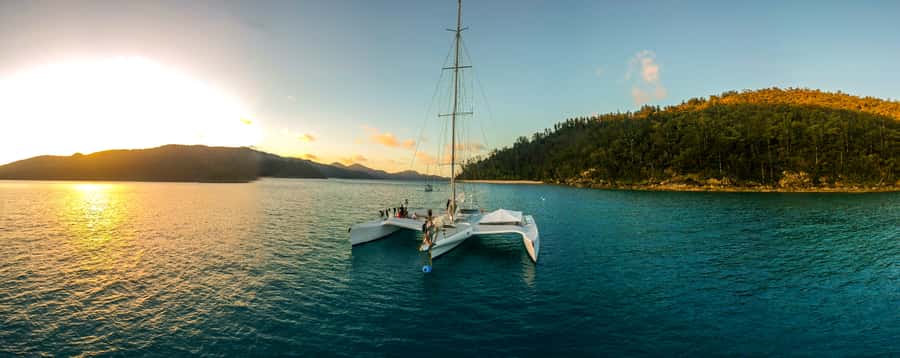 Airlie Beach: 2-Day Whitsunday Islands Sailing Snorkel Tour - Why Avatar makes the Whitsundays feel different