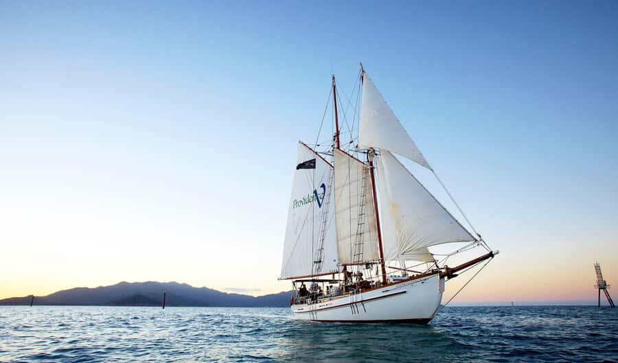 Airlie Beach: Providence Whitehaven Day Sail with Snorkeling - What makes this day worthwhile