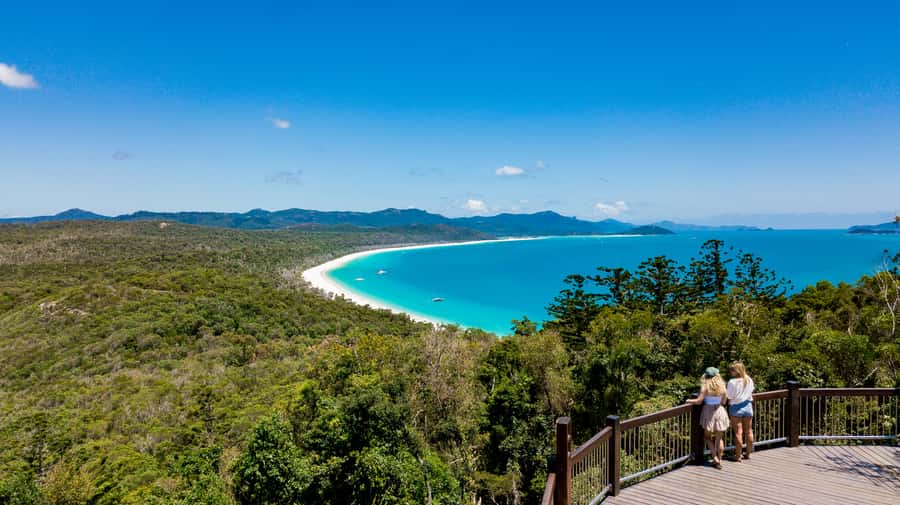 Airlie Beach: Whitehaven Beach Day Tour with Snorkel Option - Should you book the Whitehaven Beach day tour?