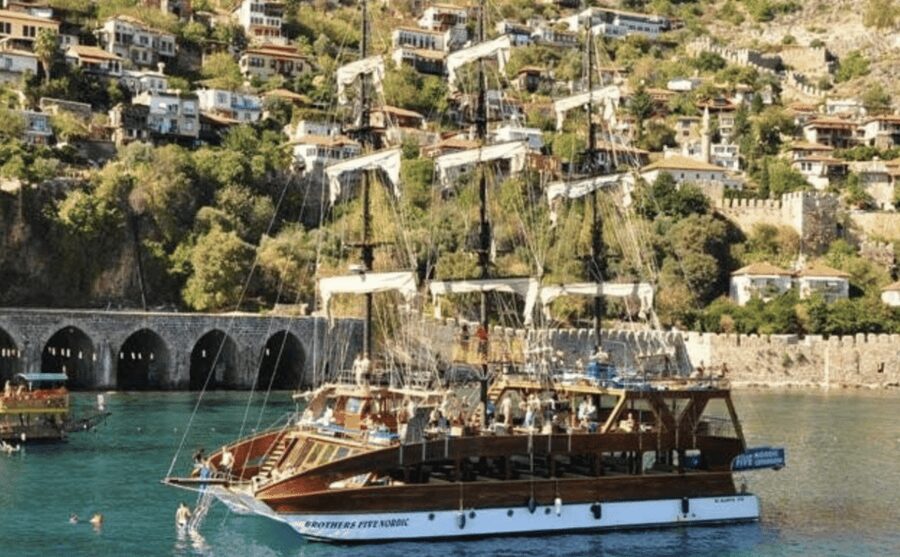 Alanya: Catamaran Boat Tour with Snorkeling with Lunch - Is $23 good value?
