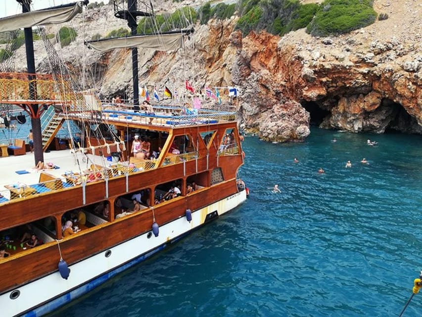 Alanya: Catamaran Boat Tour with Snorkeling with Lunch - Who should book this boat trip?