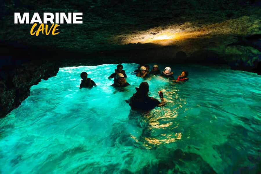 Alcudia: Kayak Tour with Snorkel & Sea Cave Swim - What happens from the Alcudia meeting point