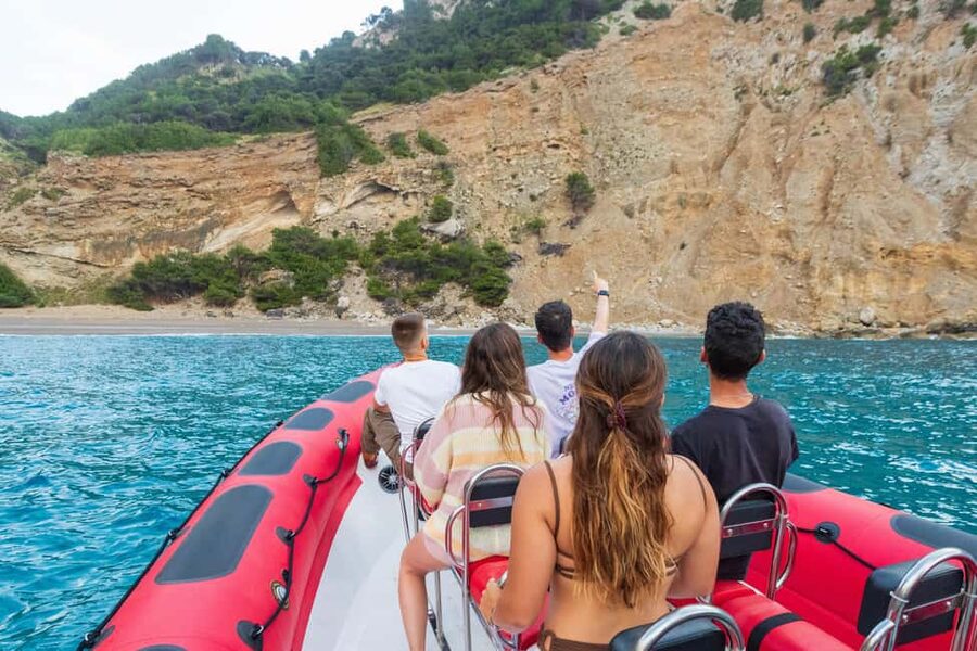 Alcudia: Sightseeing, Sea Caves & Snorkel Speedboat Tour - Ses Caletes: the longer swim stop