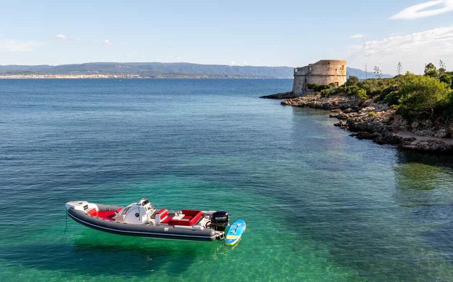 Alghero: boat tour, snorkelling, sup - Foradada Island and the first swim at Cala d’Inferno