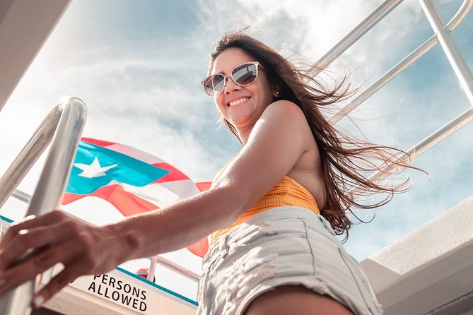All Inclusive Beach and Snorkel Boat Tour to Icacos Island - Lunch, local rum, and the social side of the boat