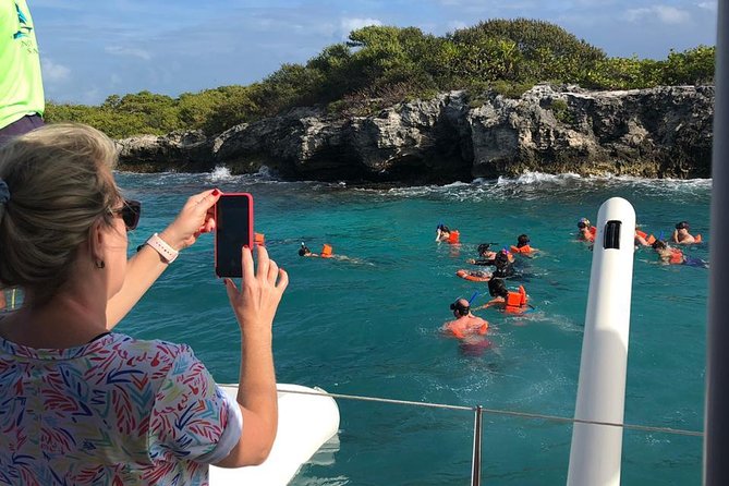 All Inclusive Caribbean adventure, reef snorkeling, Food & Drinks - Free time on Isla Mujeres