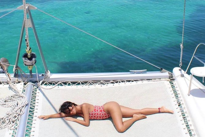 All Inclusive Caribbean adventure, reef snorkeling, Food & Drinks - The open bar, music, and overall mood