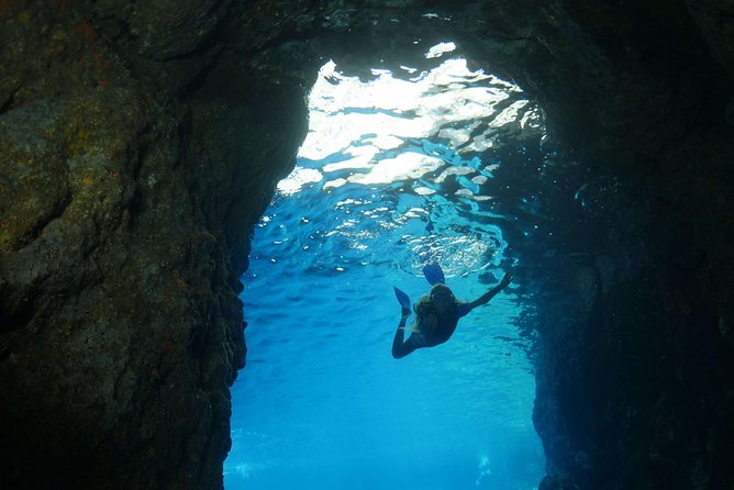 Amalfi Coast & Positano: Boat Tour with Snorkeling & Drinks - Why this boat trip makes sense on the Amalfi Coast