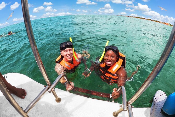 Amazing Snorkeling Experience + Real Mexican Tacos - Guide quality, group size, and service