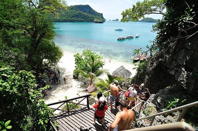 Angthong National Marine Park by Speed Boat with Snorkeling & Kayaking - Thai lunch and free time at Koh Wua Ta Lub