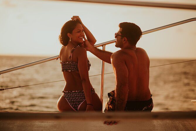 Aruba Morning Snorkeling or Sunset Sail to Boca Catalina With BBQ - What is served for lunch or dinner