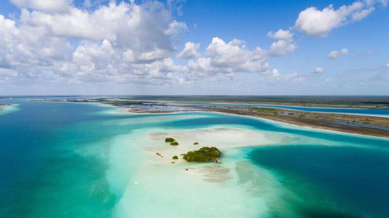 Bacalar & Cenotes: 3 hours kayak rental with snorkeling gear - Cenote Negro and the value of slowing down