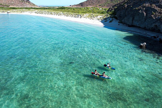 Balandra & Tecolote: hike, kayak and snorkel in paradise - Kayaking through mangroves and quiet water