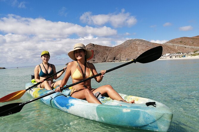 Balandra & Tecolote: hike, kayak and snorkel in paradise - The guides and the small-group difference