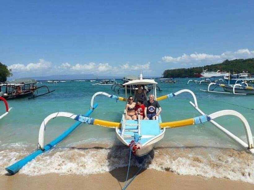 Bali: Blue Lagoon & Tanjung Jepun Snorkeling & lunch - Blue Lagoon: deeper water and fish-feeding