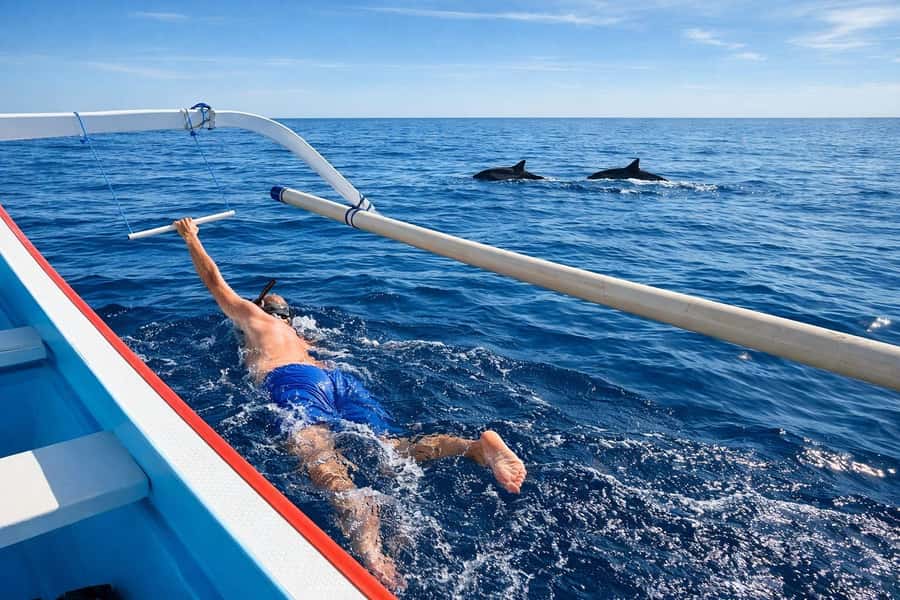 Bali/Lovina: Guided Dolphin Watching & Sunrise Boat Snorkel - Sunrise on Lovina Beach