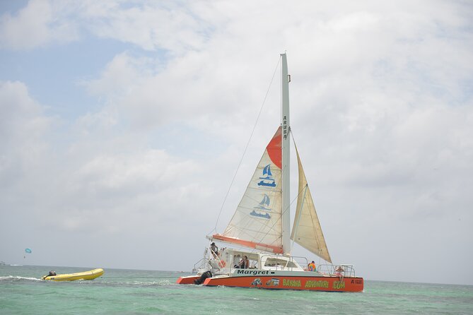 Banana Adventure Catamaran Shipwreck Snorkel and Turtle Swim - Setting out from Hadicurari Fishermen’s Pier