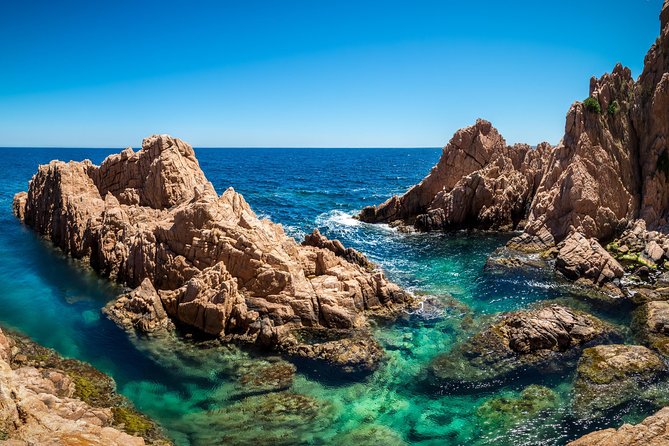 Barcelona: Costa Brava Easy Hike, Snorkel, Cliff-Jump & Meal - The Camí de Ronda above the coves