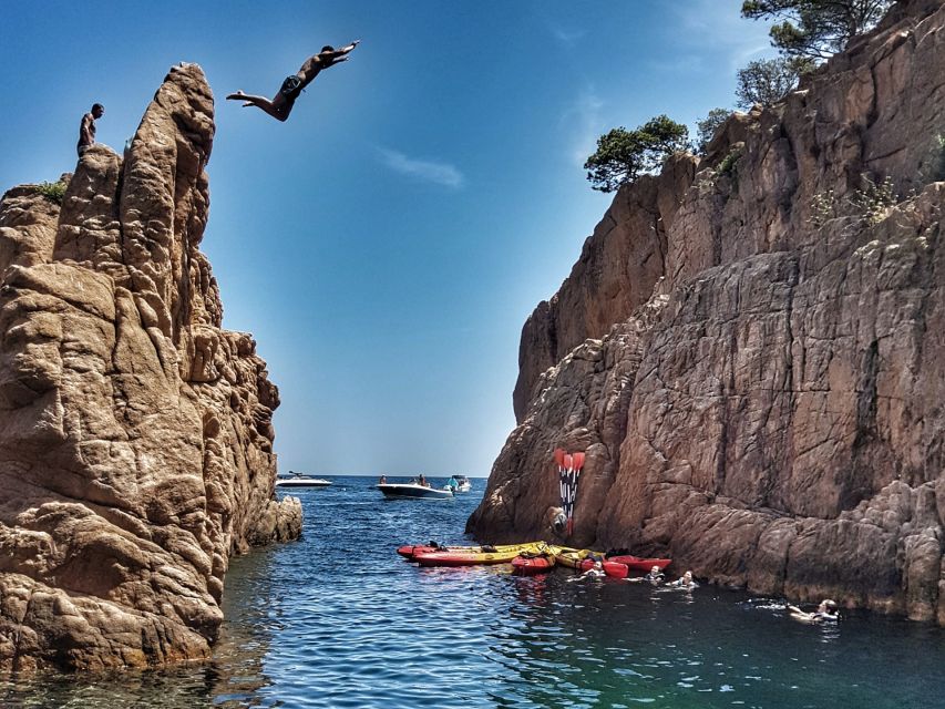 Barcelona: Costa Brava Tour with Kayak & Lagoon Snorkeling - What to pack for the nine-hour day
