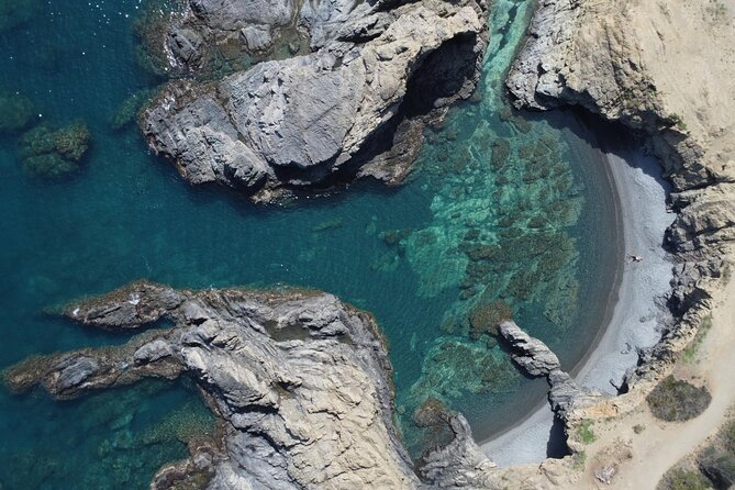 Barcelona Wild Experience: Kayak and Snorkel in Costa Brava - Paddling along the rocky Costa Brava coast