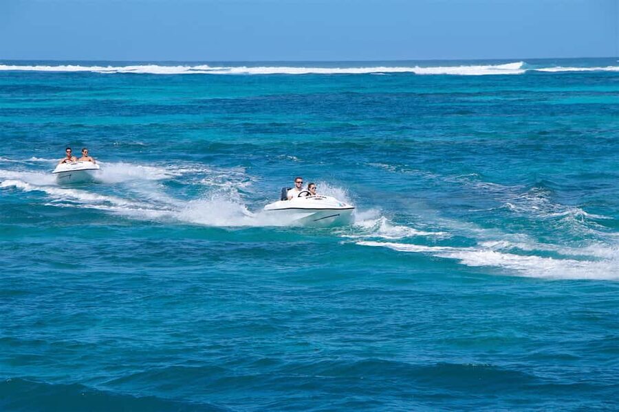 Bávaro: Speed Boat and Snorkeling Trip - Who should book this outing