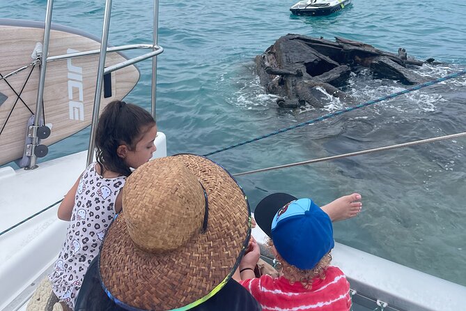 Bermuda Private Catamaran:Snorkeling, Shipwrecks & Cliff Jumping - Why seeing Bermuda by catamaran changes the day