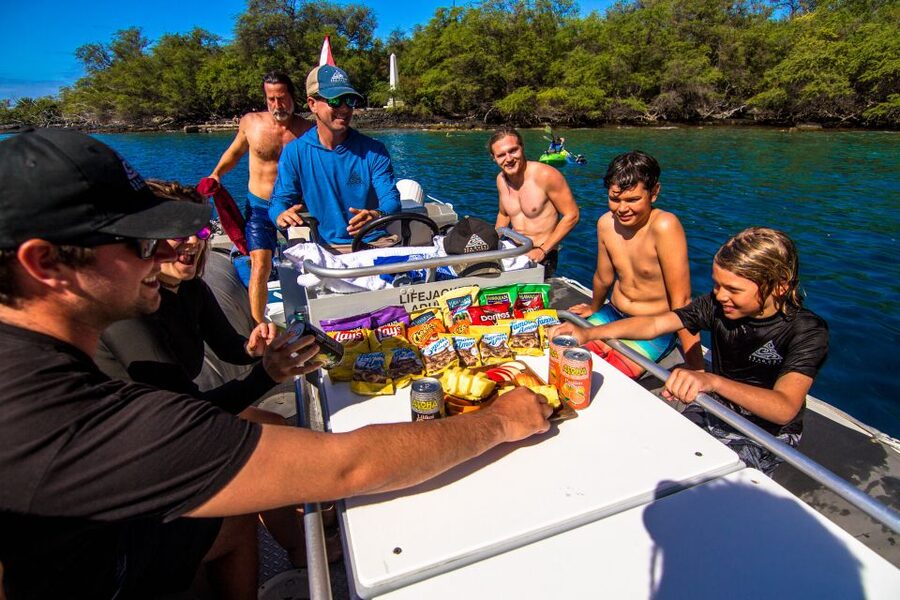 Big Island: Captain Cook Sightseeing & Snorkel Expedition - The crew and the small-group feel