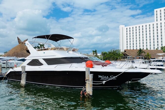 Big Yacht 48ft Rental up to 15 Pax snorkel - The Real Inn Hotel meeting point