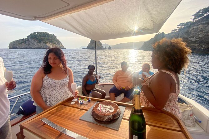Blue Grotto and Capri Boat Tour with Aperitivo Swim and Snorkel - The Blue Grotto, Capri’s most famous extra