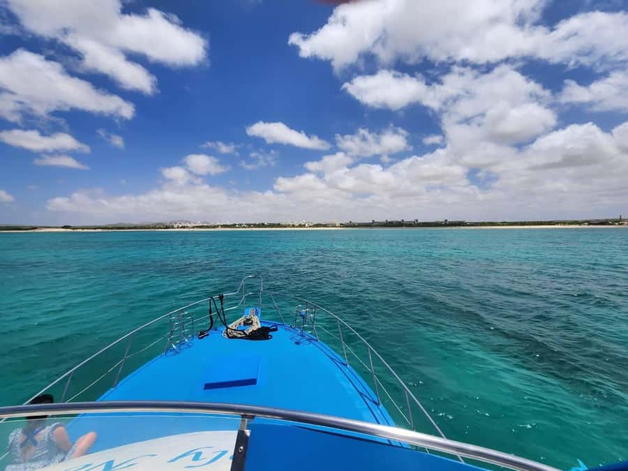 Boa Vista: Motoryacht Trip with Fishing, Snorkel, Beach BBQ - A beach BBQ with fish, chicken, and cold drinks