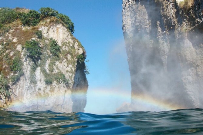 Boat and Snorkel Tour to 5 Islands of Los Arcos - Caves, cliffs, and the island birds