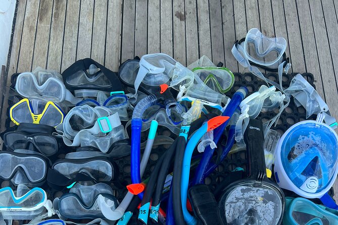 Boat excursion in Cefalù and snorkeling 3 hours fruit and drink - Getting into the water is the main physical concern