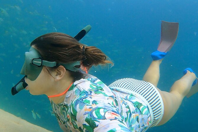 Boat ride to the Arch and Snorkel - Maria, Belem, Esme, and the crew