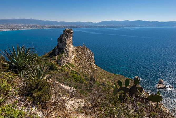 Boat Tour at Devil's Saddle: 4 Swim Stops, Snorkeling & Prosecco - At a glance