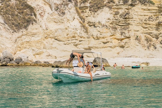 Boat Tour at Devil's Saddle: 4 Swim Stops, Snorkeling & Prosecco - Calamosca Beach and the changing view