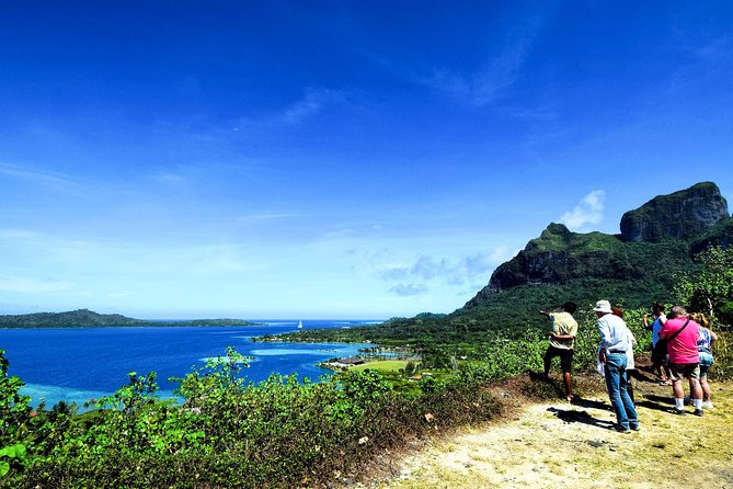Bora Bora Combo Tour: Lagoon Cruise and 4WD Tour Including Snorkeling - Coconut oil, sarongs, and a closer look at local work