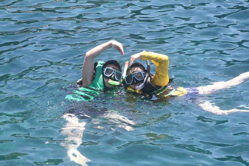 Boracay: Island and Beach-Hopping Boat Tour with Snorkeling - Balinghai Beach and the view from the boat