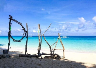 Boracay: Island and Beach-Hopping Boat Tour with Snorkeling