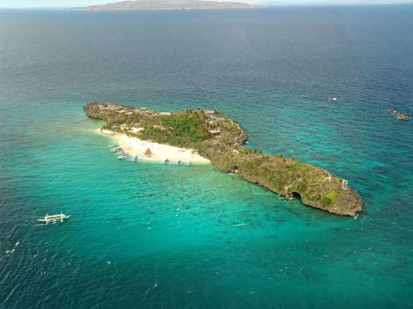 Boracay: Island and Beach-Hopping Boat Tour with Snorkeling - Crocodile Island: a second look at the reef