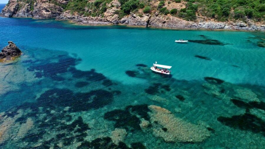 Bosa: Snorkeling Tour of the Coastline Coves - How long the trip really takes