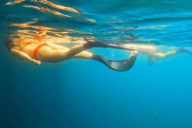 Busselton Jetty and Underwater Sculptures Snorkel Boat Tour - The fast boat ride to the jetty’s far end