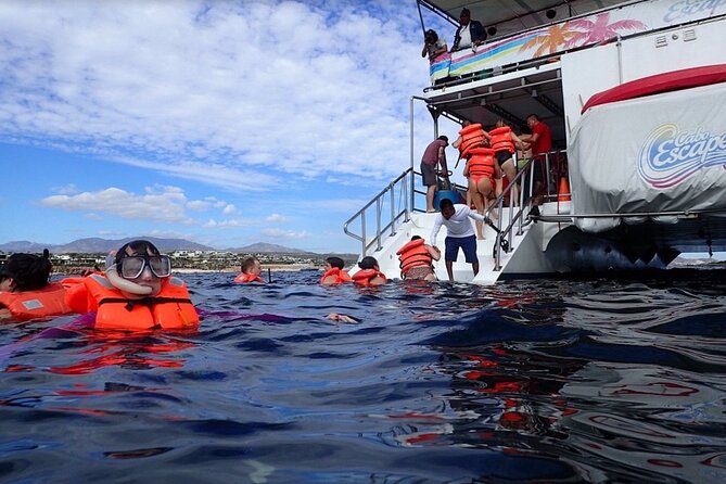 Cabo Boat Tour: Drinks, Lunch, Snorkeling, Dancing, and Transport - Lunch, guacamole, and a real open-bar atmosphere